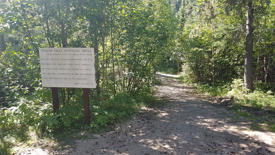 Wekusko Falls Provincial Park - Campground