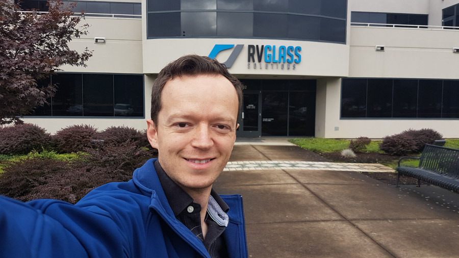 Kevin in front of RV Glass Solutions