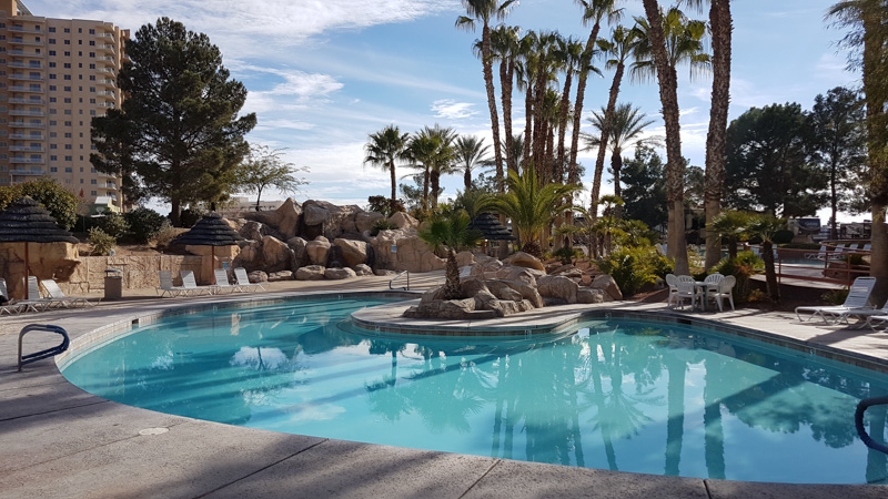 The family pool at Oasis RV Park