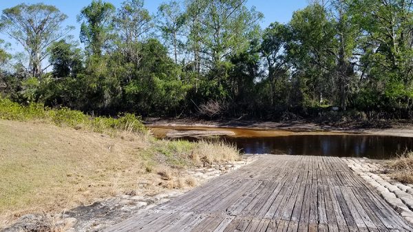 Istokpoga Canal Boat Ramp Area, Lorida FL - Explorking