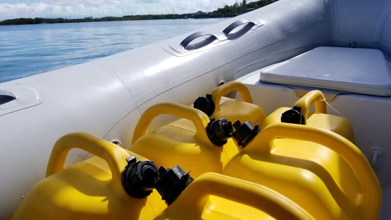 30 gallons of diesel at the fuel dock on Green Turtle Cay